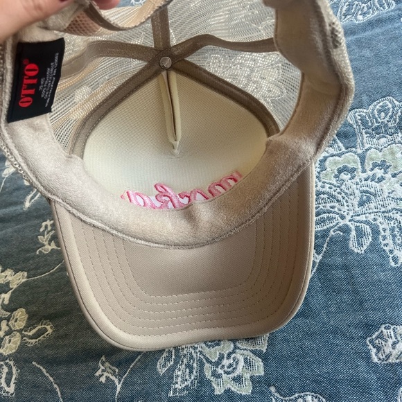 MXKA Makeup by Kelli Anne Trucker Hat - Picture 6 of 8